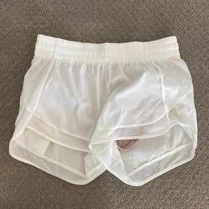 Athleta mesh racer run short
